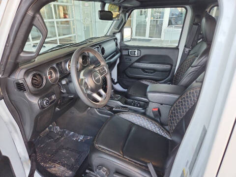 2023 Jeep Gladiator Overland