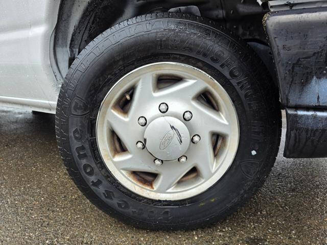 2012 Ford E-Series E-150