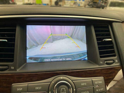 2017 Nissan Armada SV