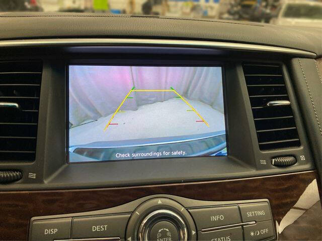 2017 Nissan Armada SV