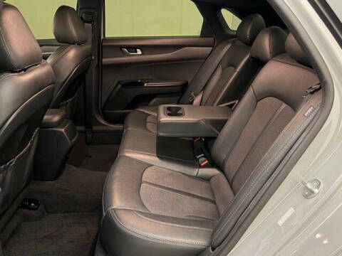 2023 Kia K5