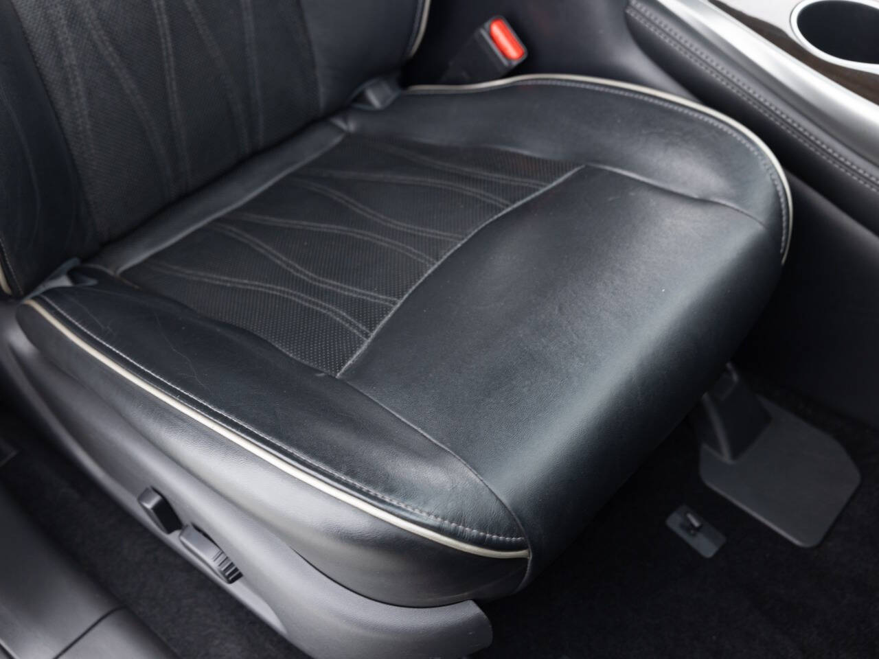 Used Car 2017 Infiniti Qx60  Base Awd 4dr Suv For Sale Under $15,000 In Coal City, Illinois