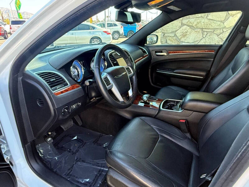 2014 Chrysler 300