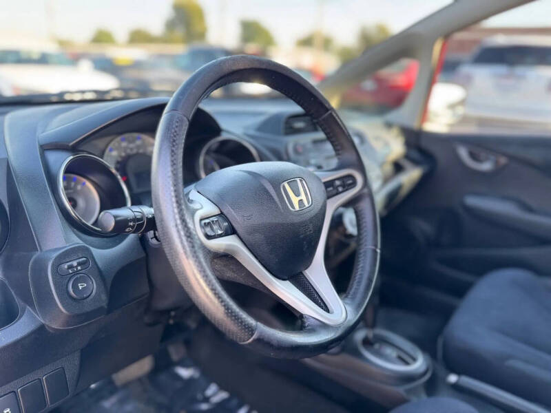 2013 Honda Fit Sport