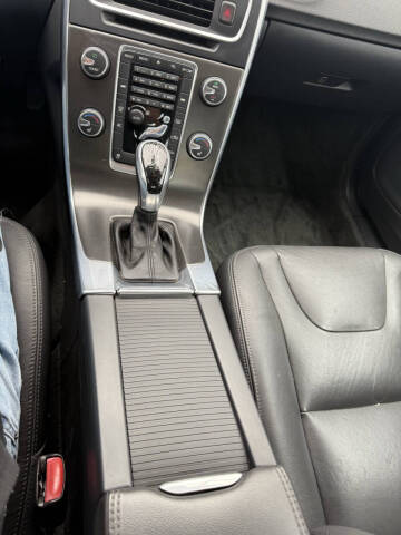 2015 Volvo S60 T5 Drive-E Premier