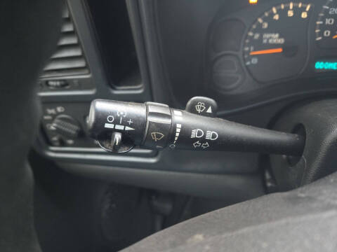 2005 Chevrolet Silverado 1500 Work Truck