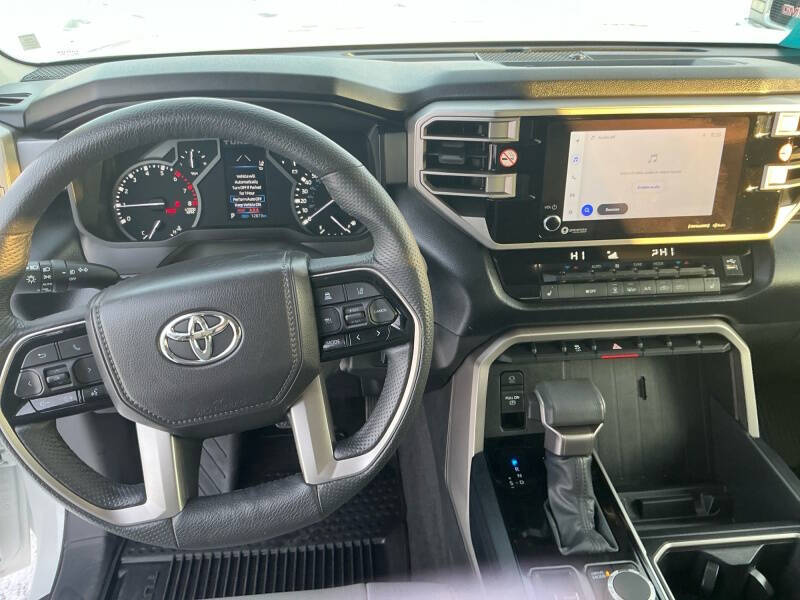 2024 Toyota Tundra SR5
