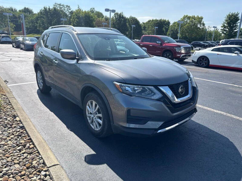 2020 Nissan Rogue SV