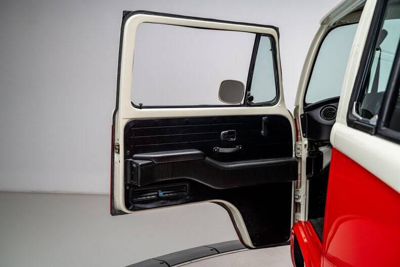 1977 Volkswagen Type 2