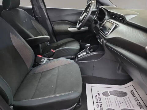 2020 Nissan Kicks SV
