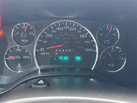 2023 Chevrolet Express 2500