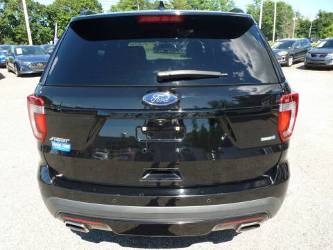 2017 Ford Explorer Sport