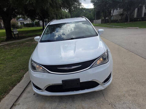 2019 Chrysler Pacifica Touring L
