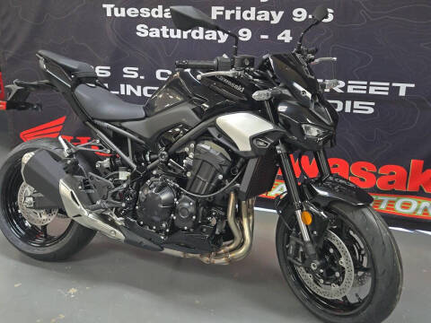 2025 Kawasaki Z900 ABS