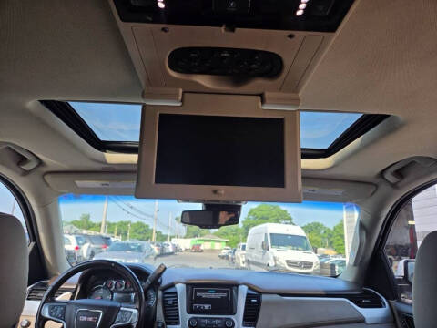 2020 GMC Yukon SLT