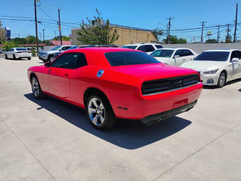 2016 Dodge Challenger SXT