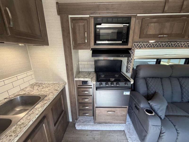 2018 Jayco Redhawk
