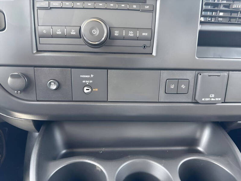 2026 Chevrolet Express 2500