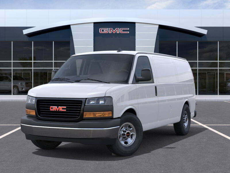 2025 GMC Savana 2500