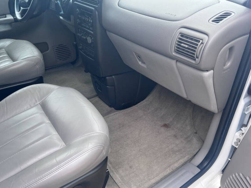 2001 Chevrolet Venture Plus