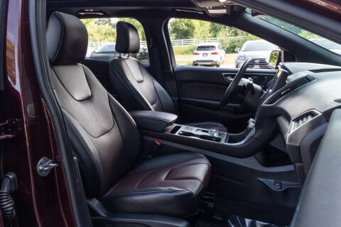 2021 Ford Edge Titanium