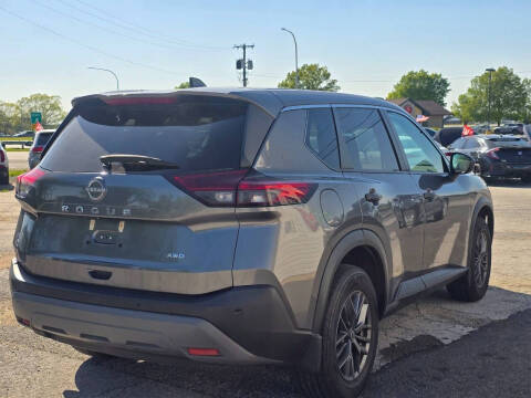 2022 Nissan Rogue S