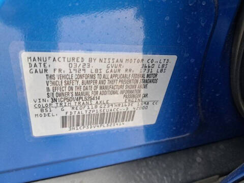 2023 Nissan Kicks SR