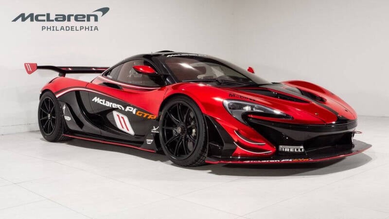 2015 McLaren P1