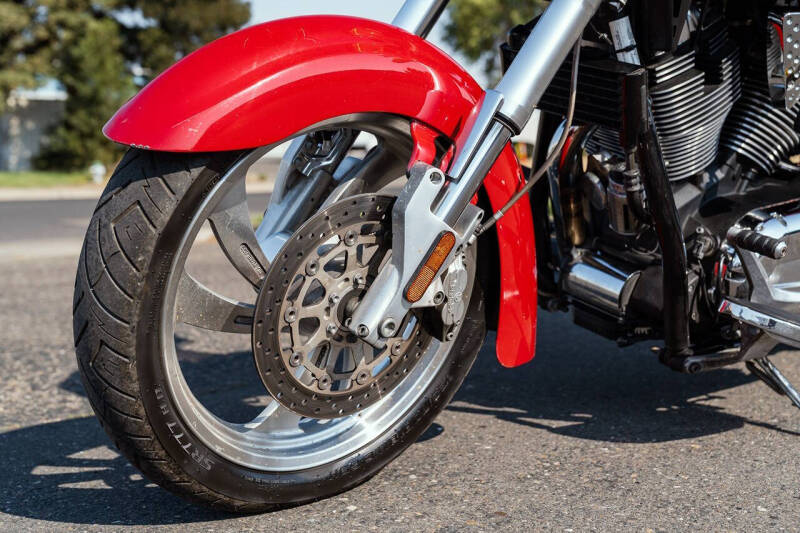 2006 Victory Kingpin