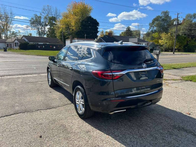 2020 Buick Enclave Essence