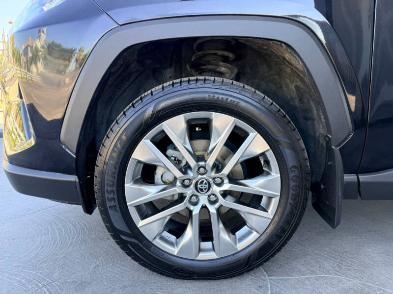 2020 Toyota RAV4 Limited