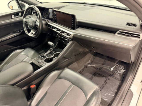 2023 Kia K5