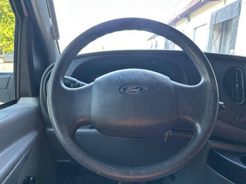 2006 Ford E-Series E-150
