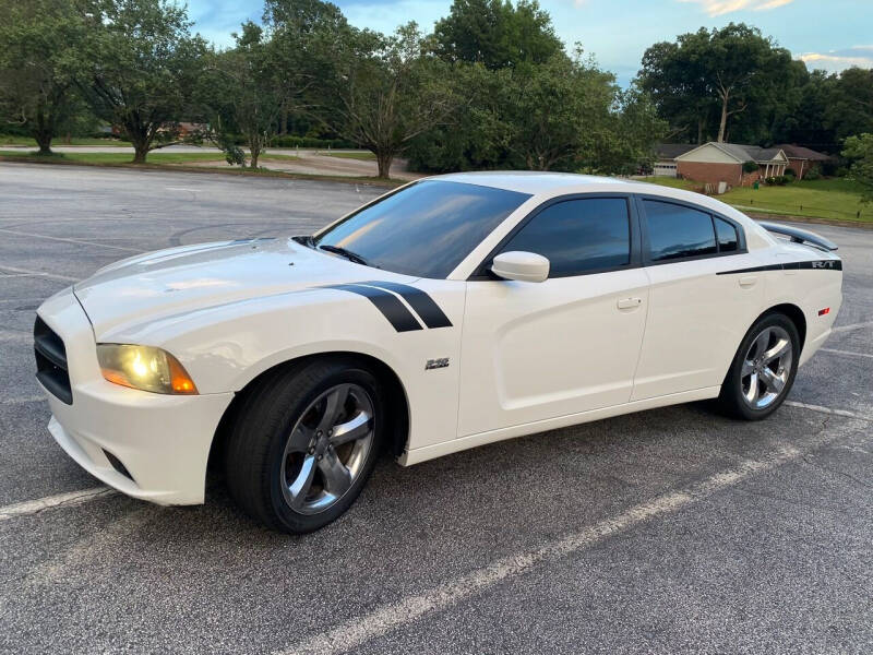 2014 Dodge Charger for sale at Concierge Car Finders LLC in Peachtree Corners GA