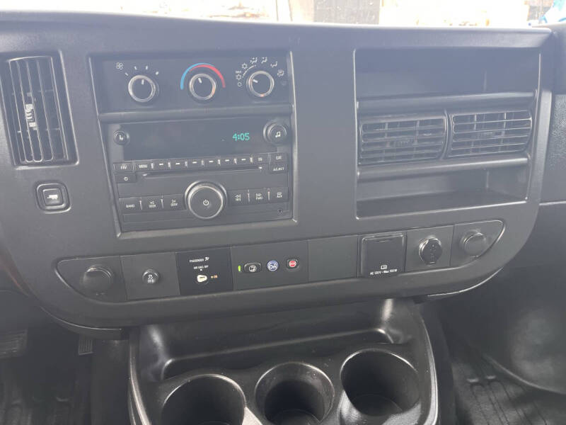 2020 Chevrolet Express 2500