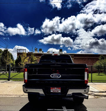 2017 Ford F-350 Super Duty Lariat