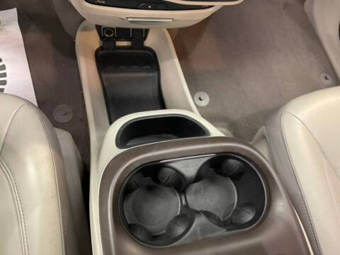 2018 Chrysler Pacifica Touring L Plus