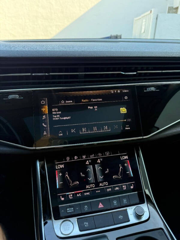 2019 Audi Q8 quattro Premium Plus 55 TFSI
