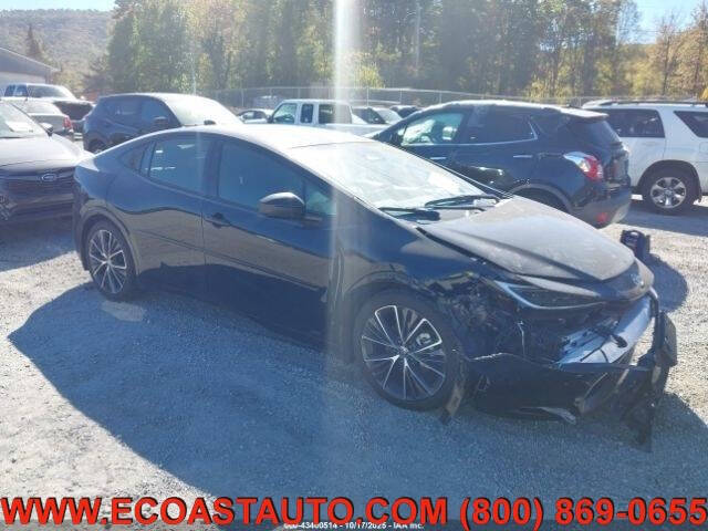 2025 Toyota Prius XLE