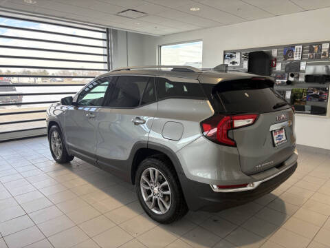 2024 GMC Terrain SLT