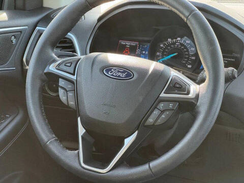 2023 Ford Edge Titanium