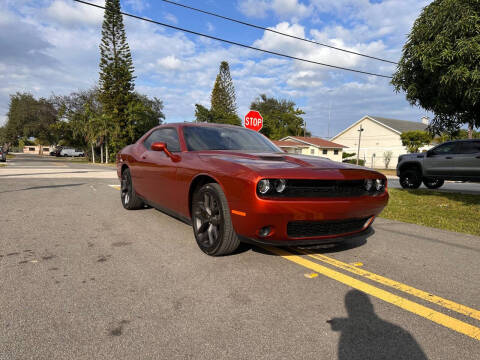 2020 Dodge Challenger SXT