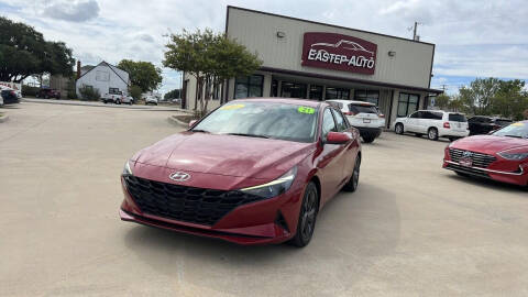 2021 Hyundai Elantra for sale at Eastep Auto Sales in Bryan TX