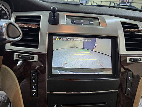 2013 Cadillac Escalade Luxury