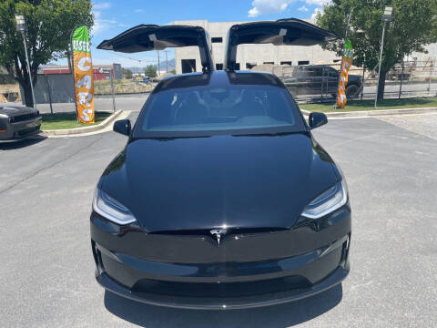 2023 Tesla Model X Standard Range