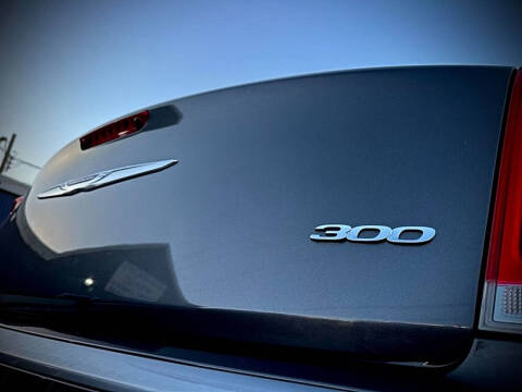 2019 Chrysler 300 Touring