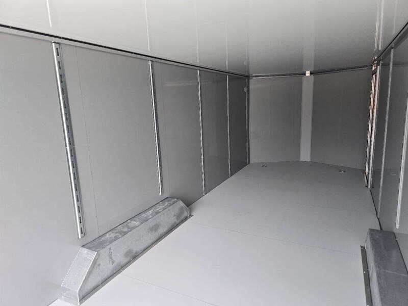 2025 Cell-Tech 8.5'x24'