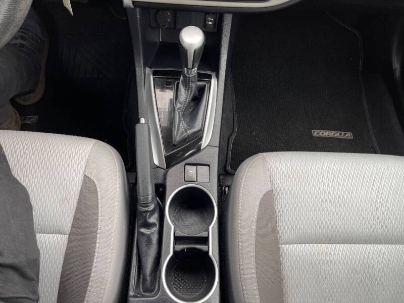 2019 Toyota Corolla LE