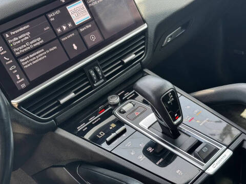 2021 Porsche Cayenne