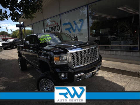 2017 GMC Sierra 2500HD Denali